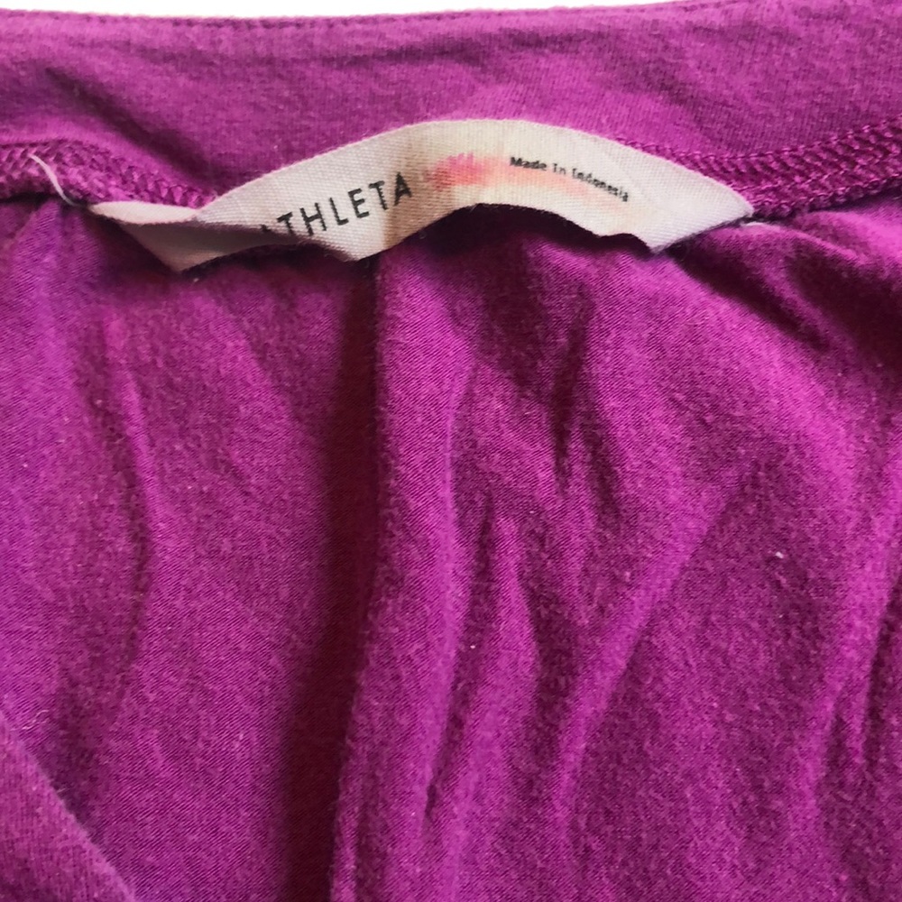 Athleta Workout Top - Picture 2 of 3